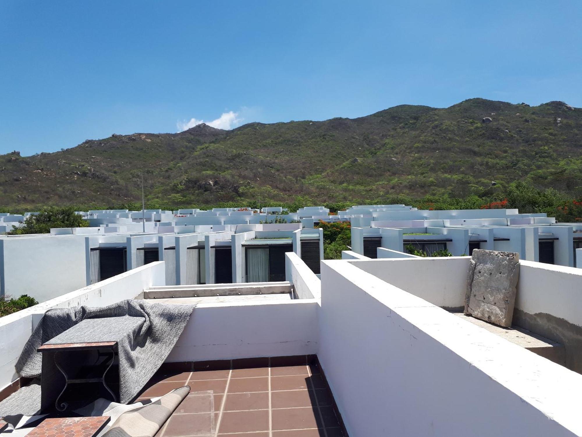 Khach San - Resort Oceanami - Long Hai Exterior photo